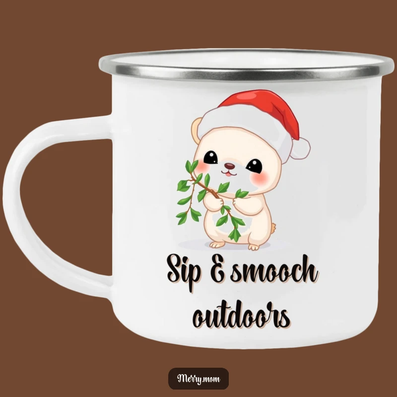 Funny Mistletoe Mouse Camping Mug: Outdoor Holiday Cheer and Quirky Animal Gift